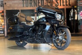 MY25 Harley-Davidson Touring Street Glide Ultra 117 w/ABS Cruise (FLHXU) thumb 3