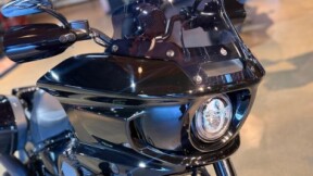 MY22 Harley-Davidson® Low Rider® ST FXLRST Vivid Black thumb 0
