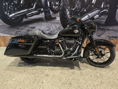 MY25 Harley-Davidson® Road King™ Special FLHRXS Vivid Black $39990