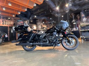 MY22 Harley-Davidson Touring Road Glide Special ST 117 w/ABS Cruise (FLTRXST) thumb 1