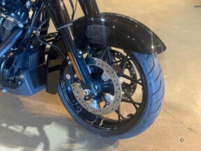 MY23 Harley-Davidson Touring Road King S 114 w/ABS Cruise (FLHRXS) thumb 1