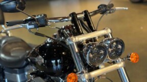 MY11 Harley-Davidson Dyna Fat Bob (FXDF) thumb 2