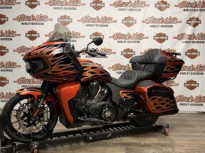 2023 Indian Motorcycle N23LDFRRA4 Pursuit Dark Horse® with Premium Package thumb 3