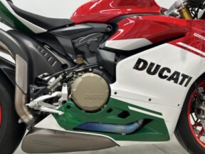  2019 DUCATI 1299 PANIGALE R FINAL EDI thumb 0