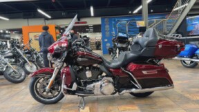 2015 Harley-Davidson® Electra Glide® Ultra Classic® Low Two-Tone Mysterious Red Sunglo/Blackened Cay thumb 0