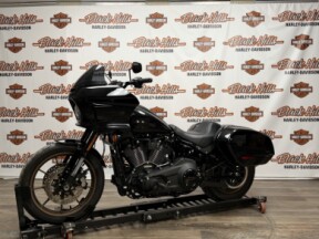 2024 Harley-Davidson® FXLRST Low Rider™ ST thumb 3