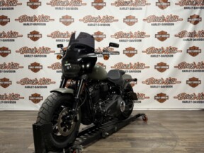 2021 Harley-Davidson® FXFBS Fat Bob® 114 thumb 2