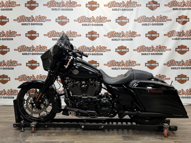 2022 Harley-Davidson® FLHXS Street Glide® Special