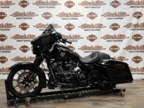 2022 Harley-Davidson® FLHXS Street Glide® Special thumb 3