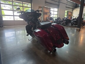 2017 Harley-Davidson® CVO™ Street Glide® FLHXSE thumb 0