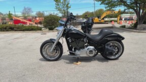 2018 Harley-Davidson® Fat Boy® 114 Vivid Black thumb 0