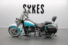 2017 Harley-Davidson FLSTN Softail Deluxe in Two Tone Crushed Ice Pearl & Teal thumb 0