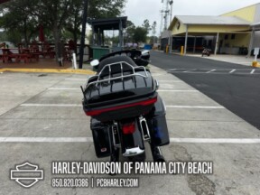 2019 Harley-Davidson® Electra Glide® Ultra Classic® thumb 2