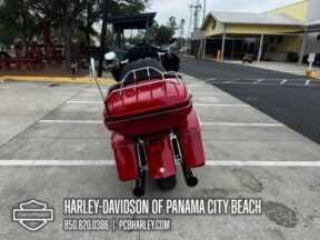 2023 Harley-Davidson® Ultra Limited thumb 2