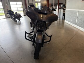 FLHXS 2015 Street Glide® Special thumb 3