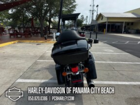 2021 Harley-Davidson® Road King® thumb 2
