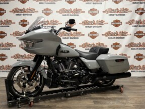 2025 Harley-Davidson® FLTRX Road Glide™ thumb 3