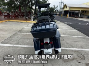 2020 Harley-Davidson® Road Glide® Special thumb 2