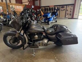 FLHXS 2015 Street Glide® Special thumb 2