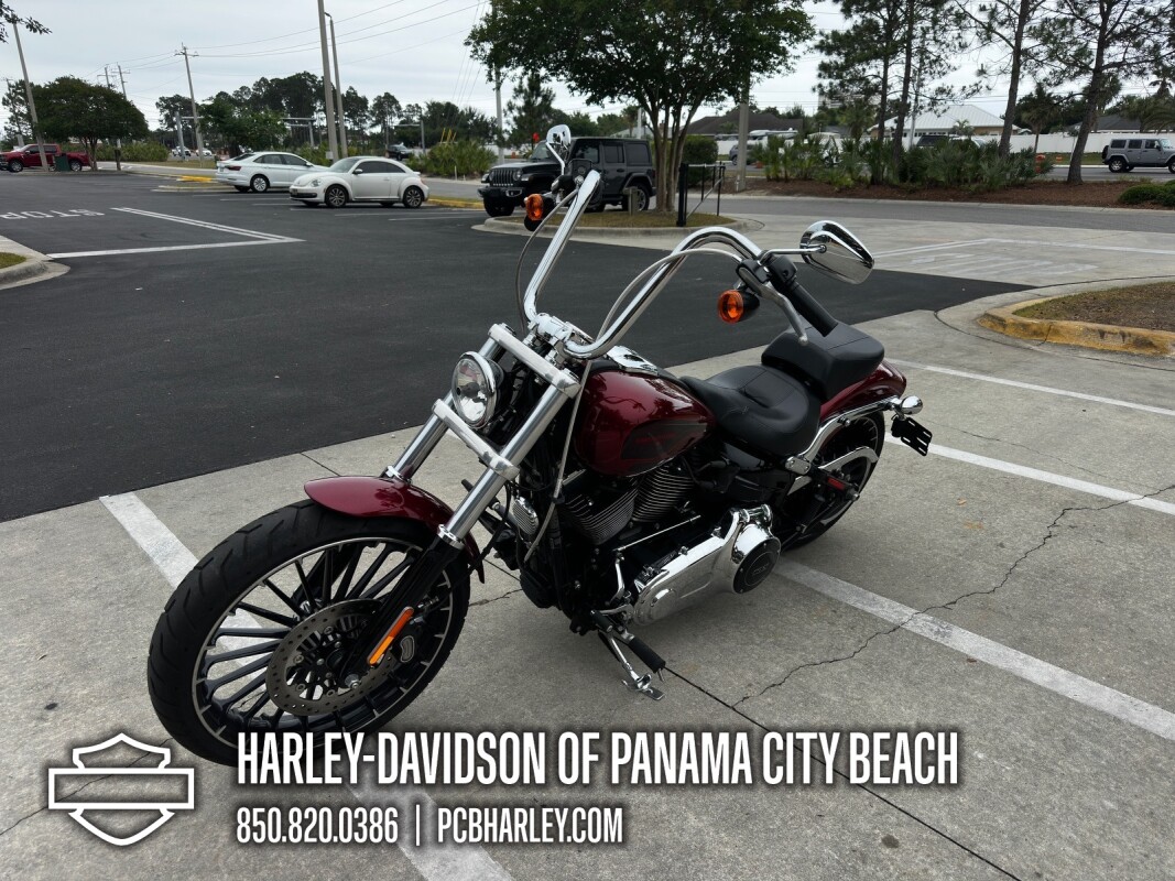 2017 Harley-Davidson® Breakout®, photo 7
