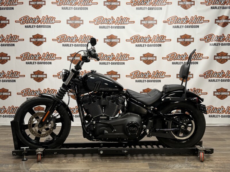 2024 Harley-Davidson® FXBBS Street Bob™ 114