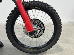 CR450R 2026 Desmo450 MX Factory thumb 3