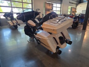 FLHXSE 2016 CVO™ Street Glide® thumb 0