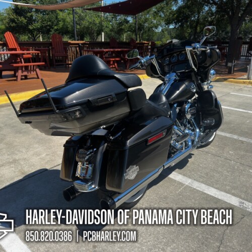 2014 Harley-Davidson® CVO™ Electra Glide Ultra Limited® thumb 3