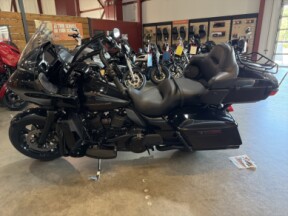 FLTRK 2021 Road Glide® Limited thumb 2