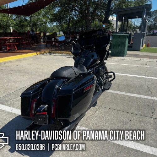 2024 Harley-Davidson® Road Glide® thumb 3