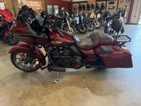 FLTRX 2023 Road Glide® thumb 2