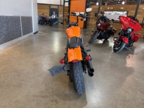 FXBBS 2021 Street Bob® 114 thumb 1