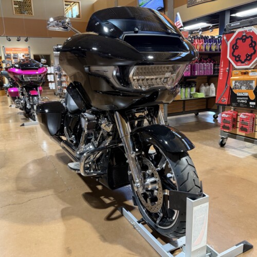 FLTRX 2025 Road Glide™ thumb 2