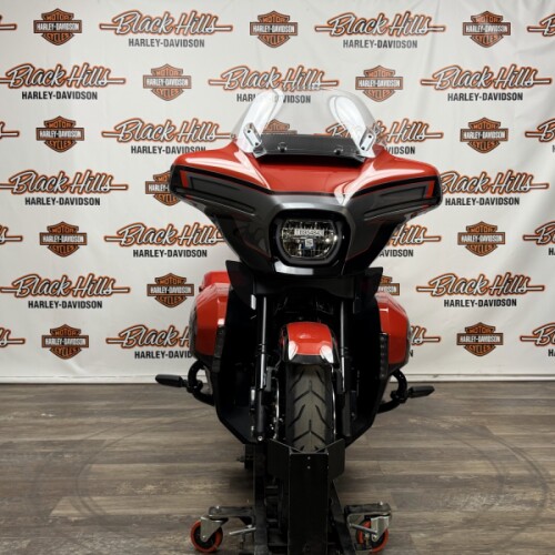 2026 Harley-Davidson® FLHXLSE CVO Street Glide Limited thumb 1