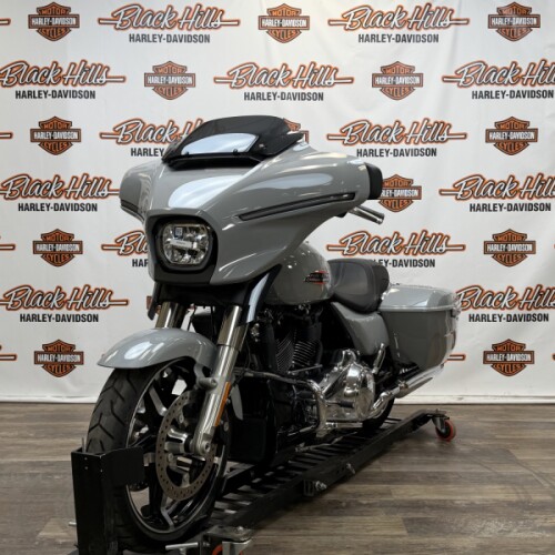 2025 Harley-Davidson® FLHX Street Glide™ thumb 1