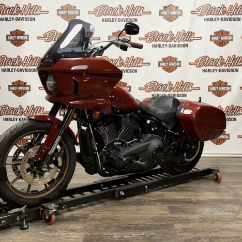 2024 Harley-Davidson® FXLRST Low Rider™ ST thumb 2