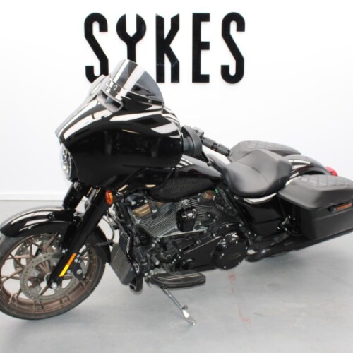 2023 Harley-Davidson Street Glide ST 117 in Vivid Black thumb 1