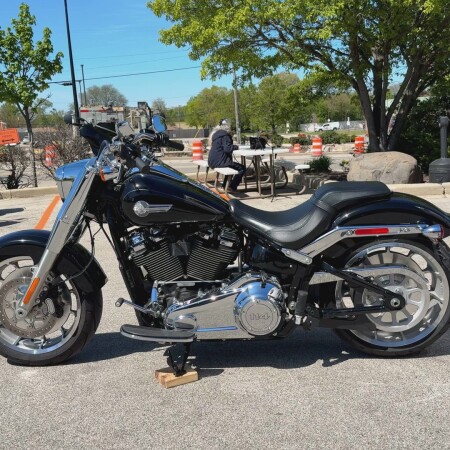 2024 Harley-Davidson® Fat Boy® 114 Vivid Black thumb 0