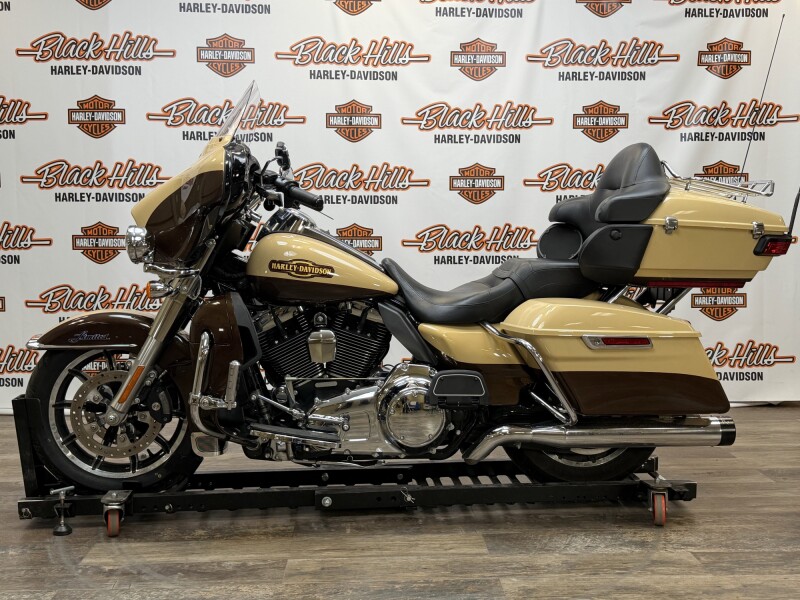 FLHTK 2014 Electra Glide® Ultra Limited