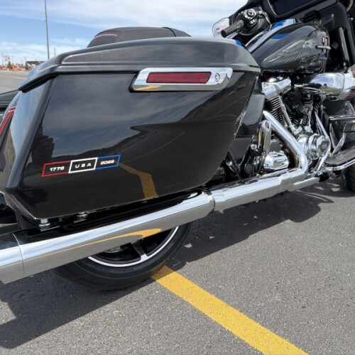 2026 Harley-Davidson® FLHX Street Glide® thumb 2