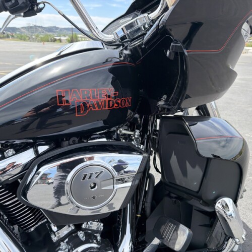 2026 Harley-Davidson® FLTRXL Road Glide Limited thumb 2