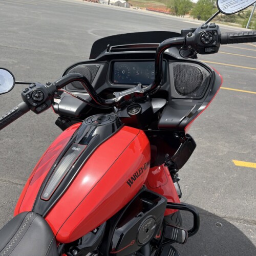FLTRX 2026 Road Glide® thumb 1