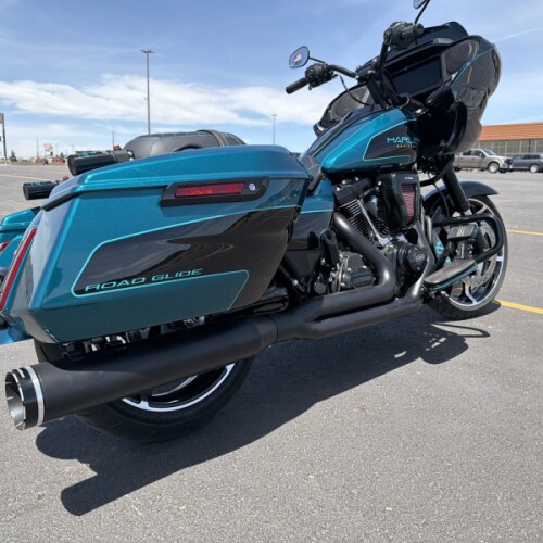 2026 Harley-Davidson® FLTRX Road Glide® thumb 2