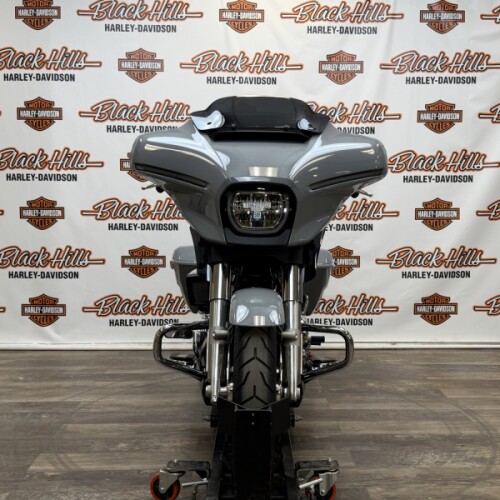 2026 Harley-Davidson® FLHX Street Glide® thumb 1