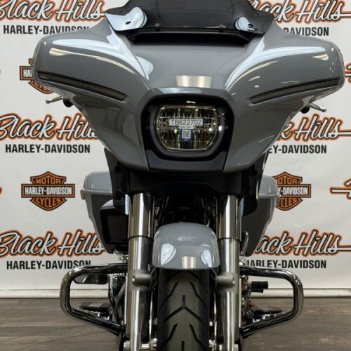 2026 Harley-Davidson® FLHX Street Glide® thumb 0
