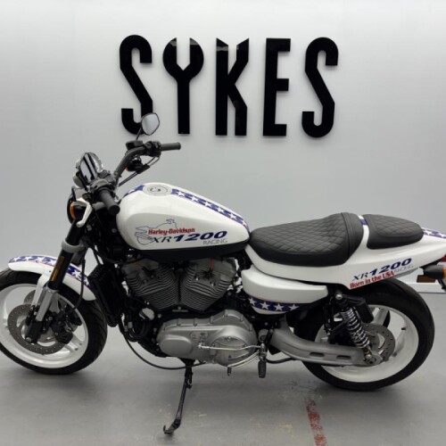 2009 Harley-Davidson Sportster XR1200 in Custom White Paint thumb 3