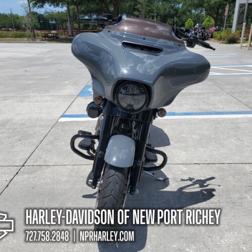 FLHXST 2022 Street Glide® ST thumb 3