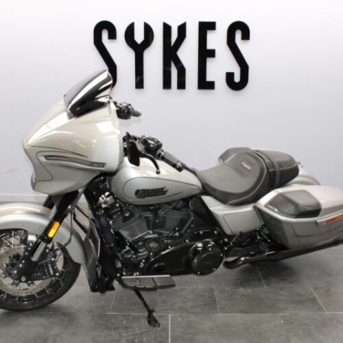 2023 Harley-Davidson FLHXSE CVO Street Glide in Dark Platinum thumb 1