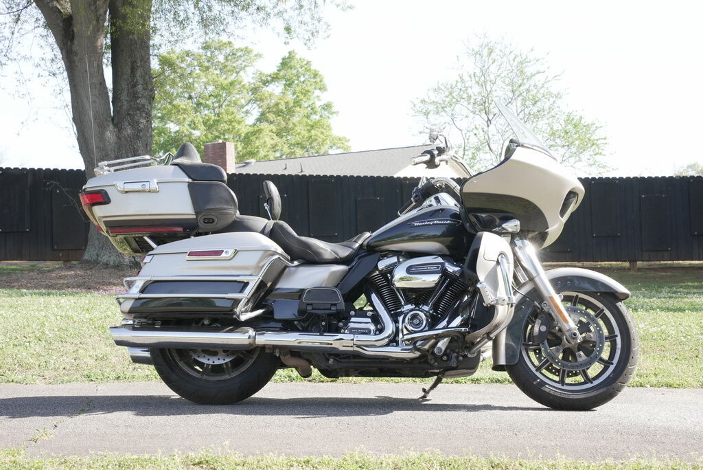 FLTRU 2018 Road Glide® Ultra
