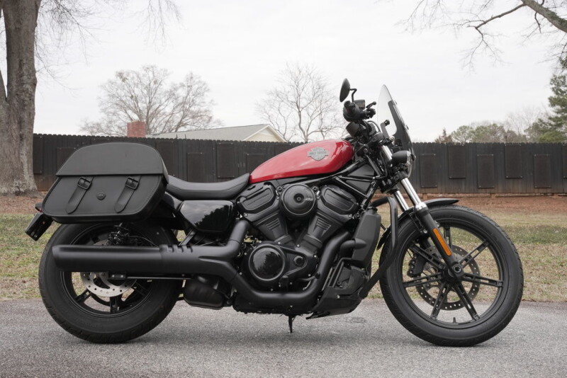 RH975 2025 Nightster™